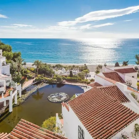 Bajamar Ancladero Playa 2* Nerja